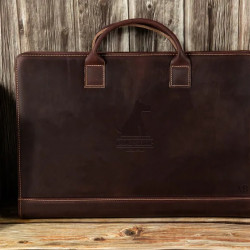 Any gallery item can be a banner pointing to any page